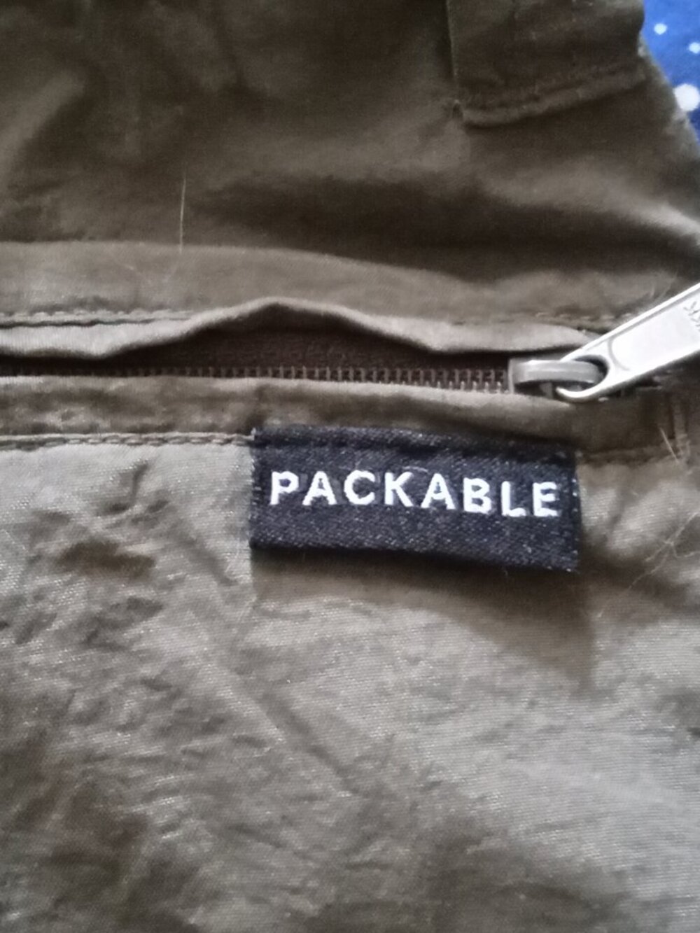 Columbia hikinng trail pants/shorts Packable Size  XL